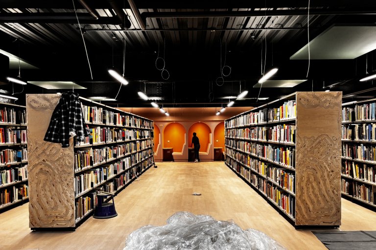 runs of library shelving